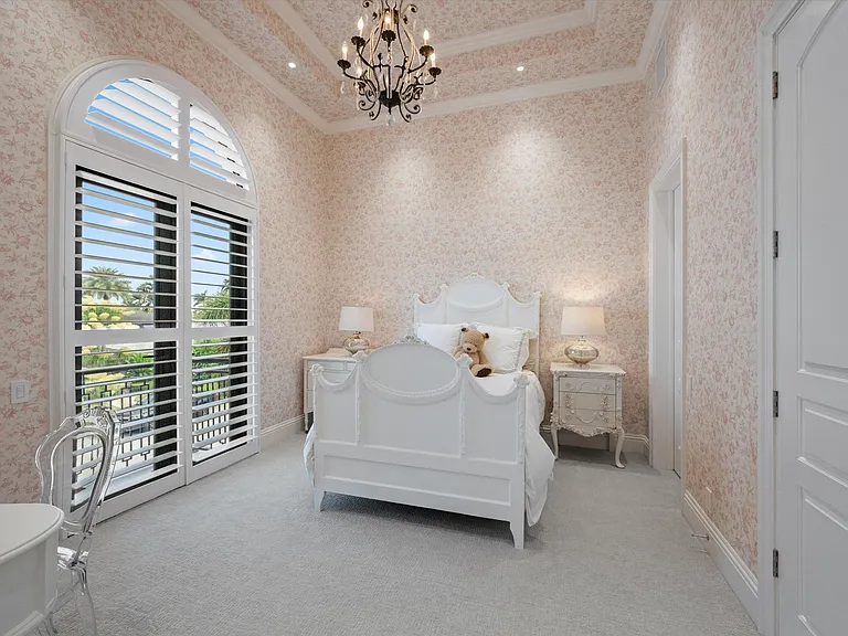 7474 NE Bay Cove Ct — Photo 96