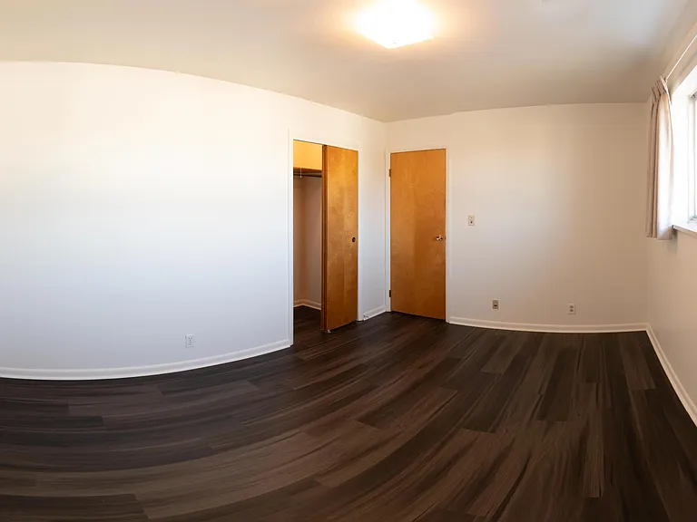 1749 Oxford Dr #2 — Photo 7