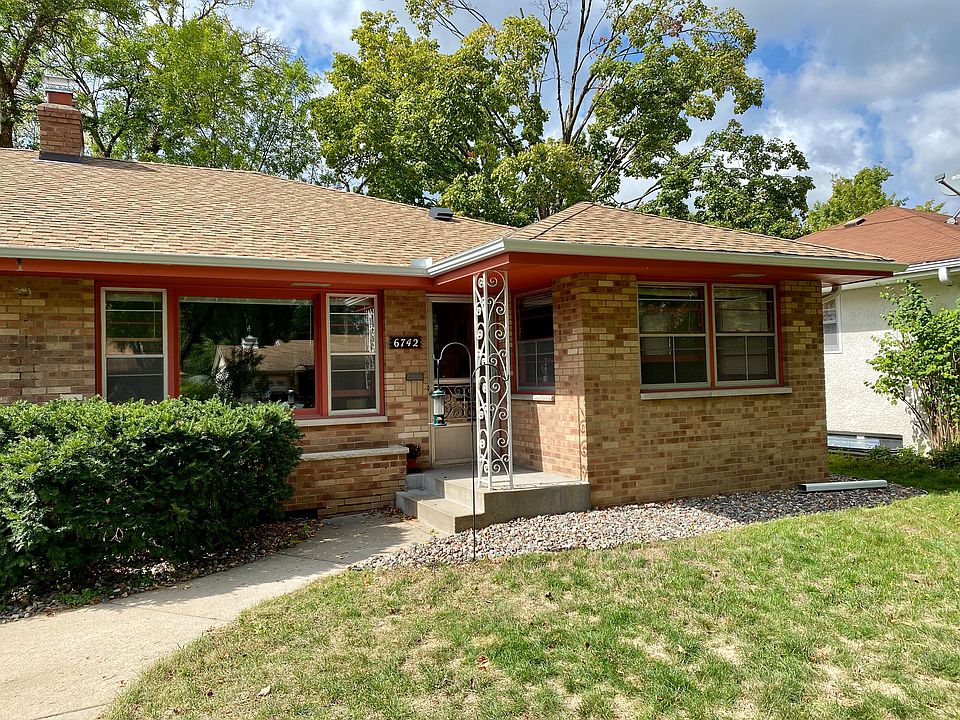 6742 Pillsbury - Front_08052024