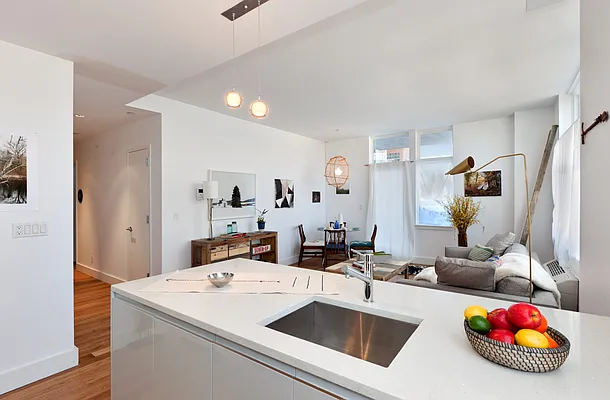 Rented by Modern Spaces | media 8