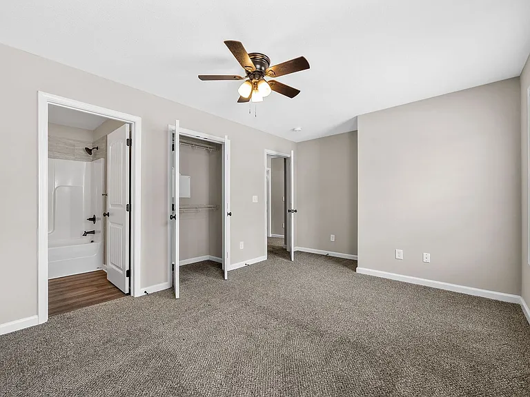 Glenstone Springs Dr - 432 — Photo 17