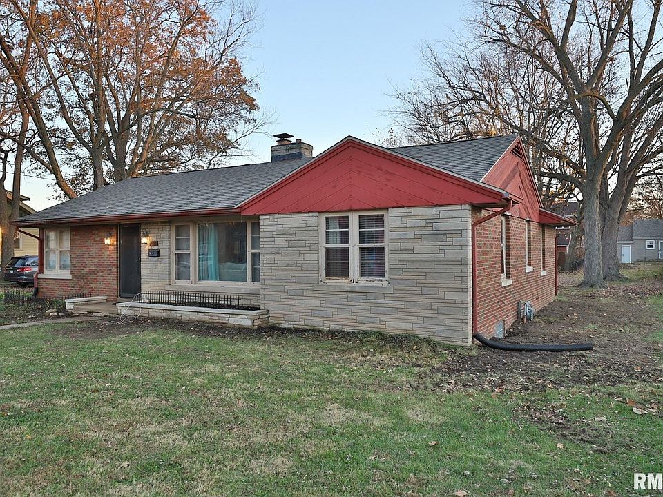2318 W Rohmann Ave, West Peoria, IL 61604 Zillow