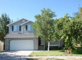 5876 S Hatton Cir, Salt Lake City, UT 84107