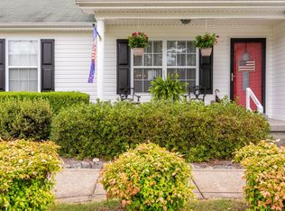218 Coleman Dr, White Bluff, TN 37187