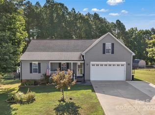 5108 Sawbill Ln, Gastonia, NC 28052
