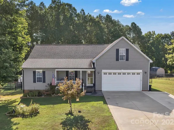 5108 Sawbill Ln, Gastonia, NC 28052