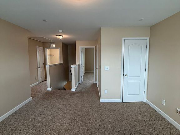 3rd image of 1661 Stackhouse Dr