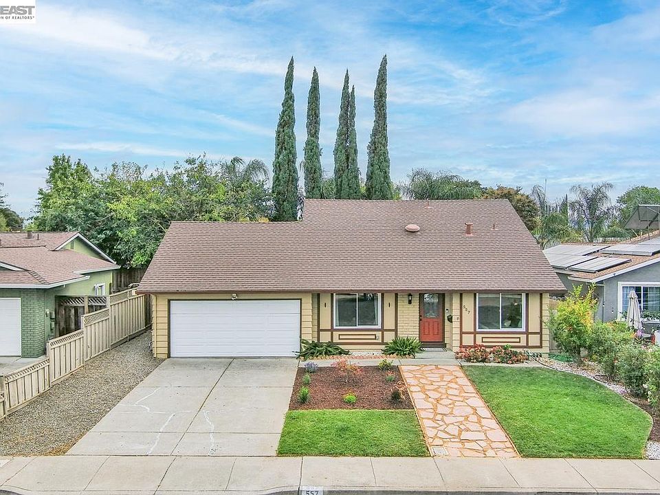 1st image of 557 Alameda Dr