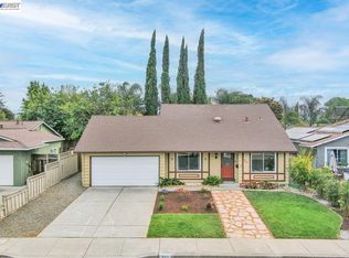 557 Alameda Dr, Livermore, CA 94551