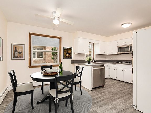 5th image of 6612 N Harlem Ave APT 2W
