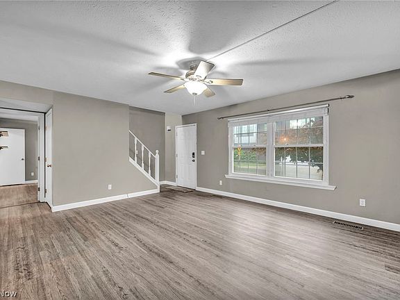 4th image of 1251 W 70th St