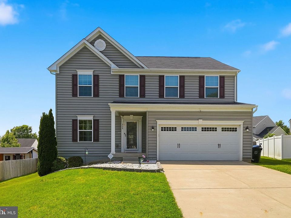 1st image of 827 Fairwood Dr
