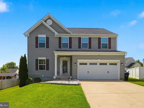 827 Fairwood Dr, Culpeper, VA 22701