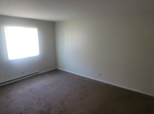 1713 Nelson Rd, New Lenox, IL 60451