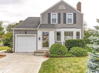 61 Allendale Rd, Cheektowaga, NY 14215