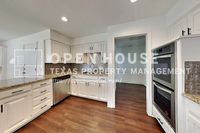 810 Rivercrest Blvd — Photo 6