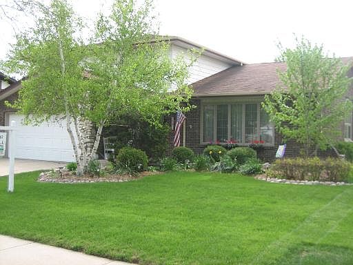 1st image of 6041 W Victoria Dr