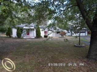 20736 Cass St, Farmington Hills, MI