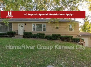 615 NE Woodlawn St, Kansas City, MO 64116