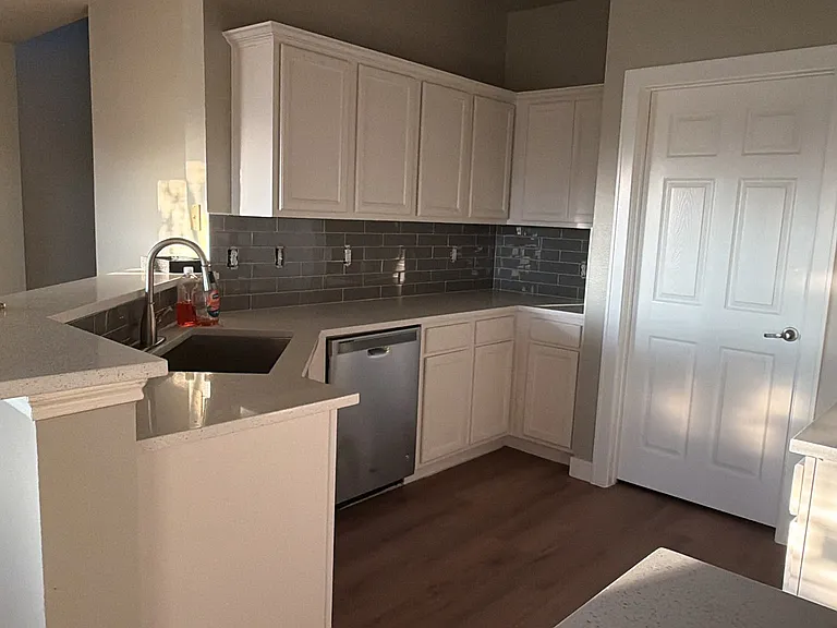 8621 Brunswick Dr — Photo 10