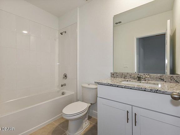 3rd image of 212 Links Terrace Blvd