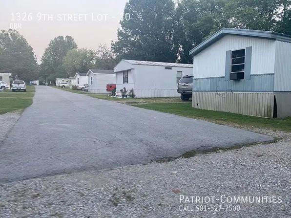 1326 E 9th St, Mountain Home, AR
