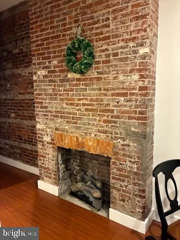 1206 Walnut St #1 — Photo 13