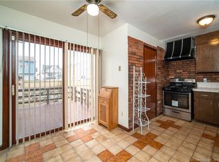 1015 Capitol Ave, Bridgeport, CT 06606