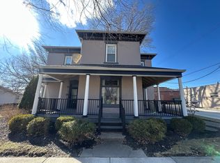 102 N Meridian St, Roachdale, IN