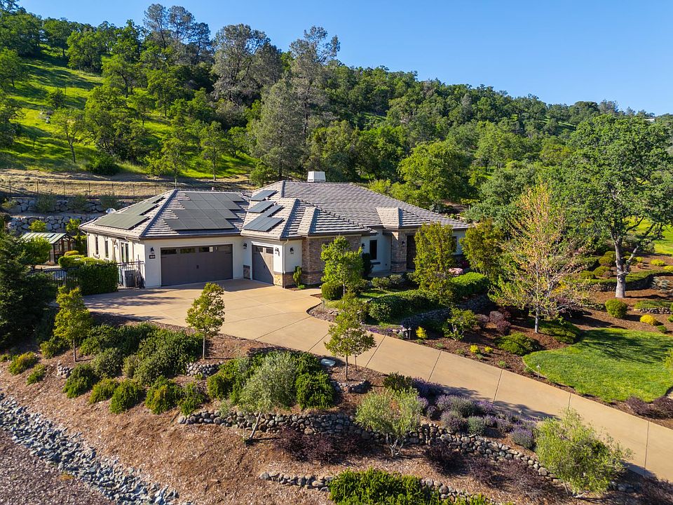 1st image of 1920 Vista Cielo Dr