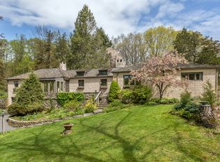 32 Edmonds Rd, Sherman, CT 06784