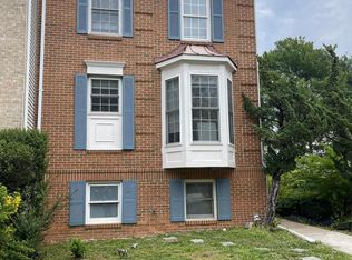 109 Falkirk Ct, Fredericksburg, VA 22406