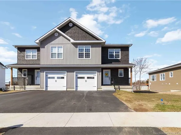 111 Glennorth St, Fredericton, NB E3G 0A6