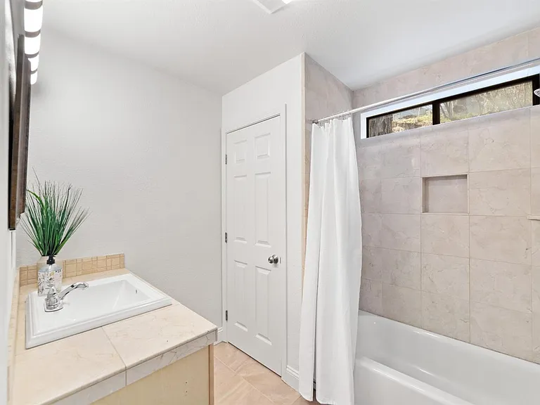 3106 Spanish Ravine Rd — Photo 10