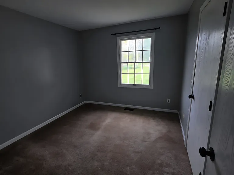 291-293 W Lovell St #291 — Photo 4