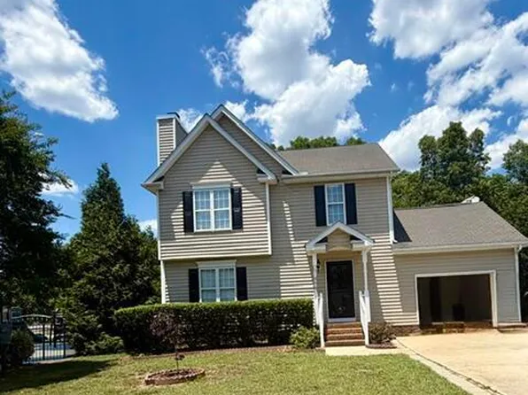 208 Texanna Way, Holly Springs, NC 27540