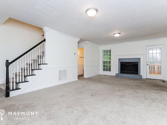 4th image of 515 Candlewick Ct