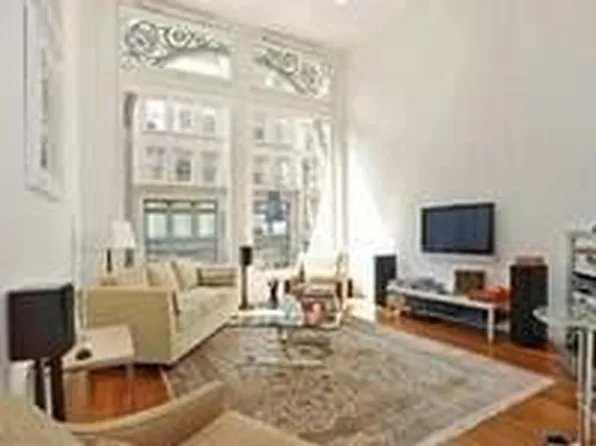 472 Broadway image 1 of 5
