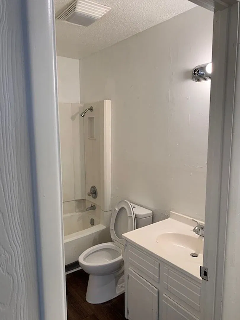 3707 Sycamore Street — Photo 3