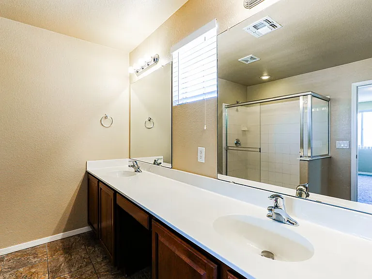 120 E Calle Del Rondador — Photo 11