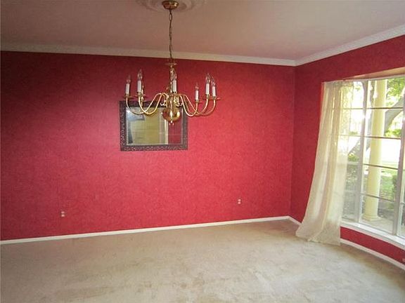 5th image of 522 Goodwin Dr