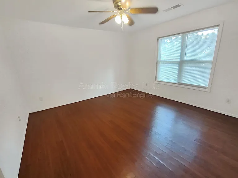 3034 Destin Cir — Photo 10