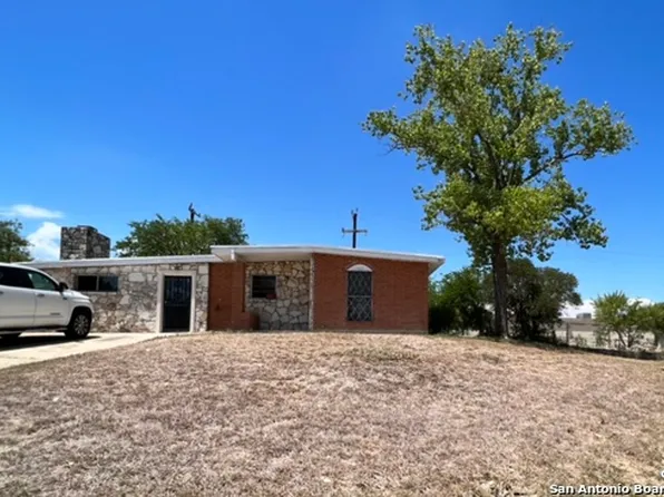 7003 REMUDA DR, San Antonio, TX 78227