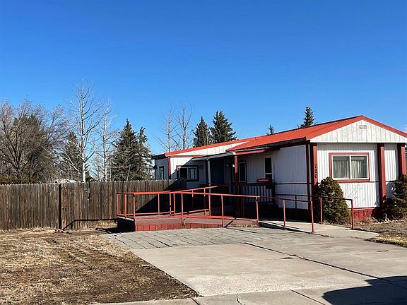 2nd image of 720 Dallas Rd