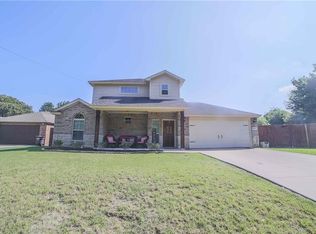2617 Fish Tank Rd, Corsicana, TX 75110