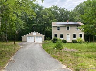 10 Upland Rd, Windham, ME 04062