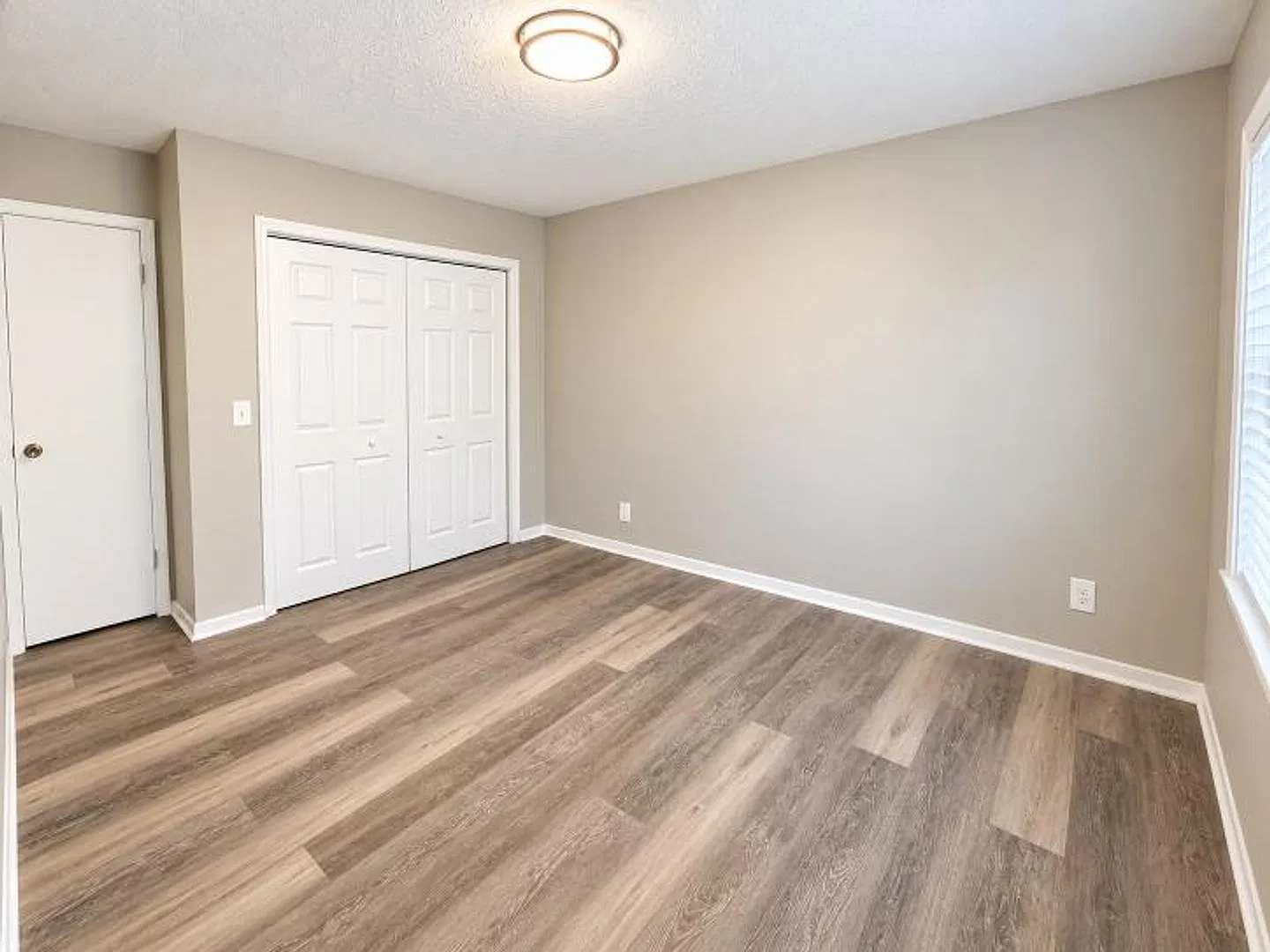 Totally Renovated! Everything New! Convenient to Everything! Pet Friendly! — Photo 4