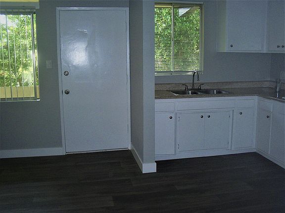 2nd image of 6706 Laurelgrove Ave #1