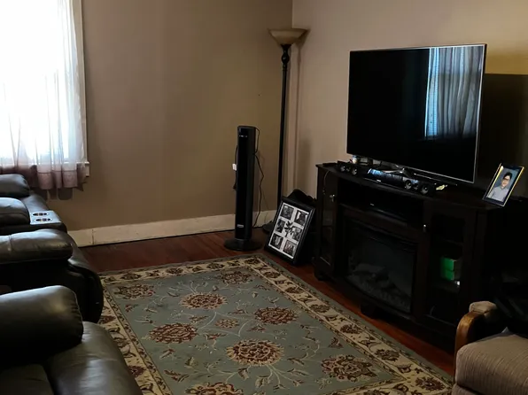 (undisclosed Address), Pittsfield, MA 01201