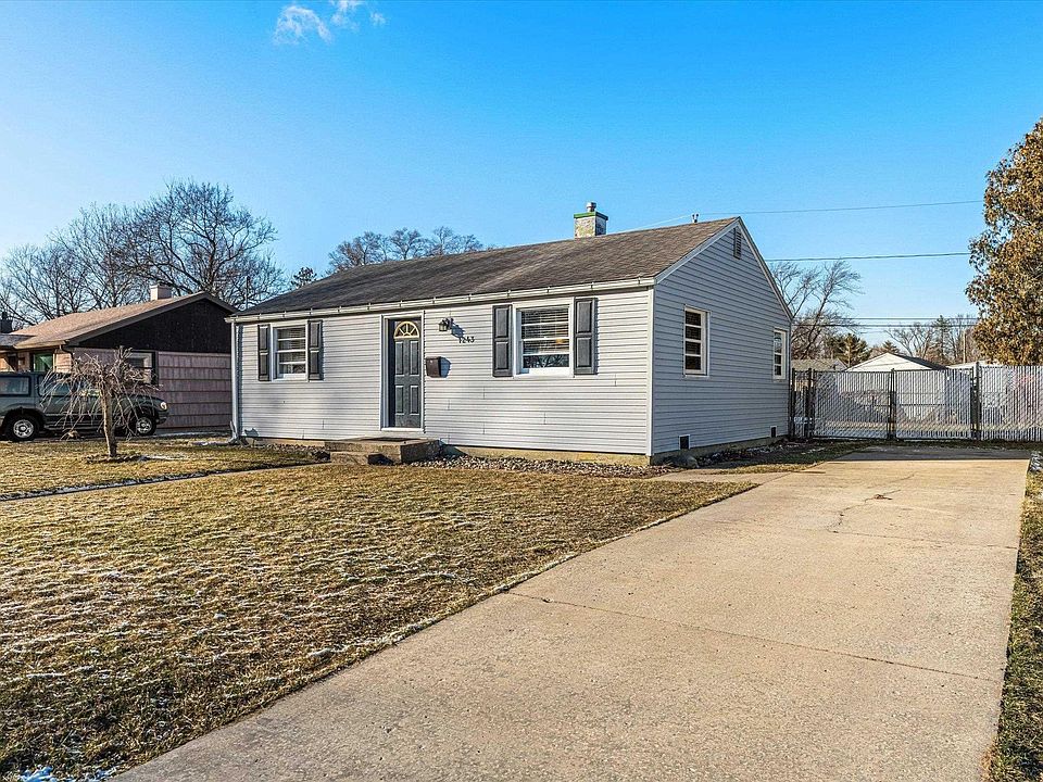 1st image of 1243 Edgewood Dr
